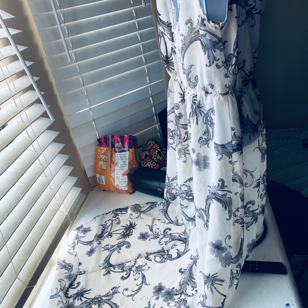 Beautiful long coverup for dress swimsuit